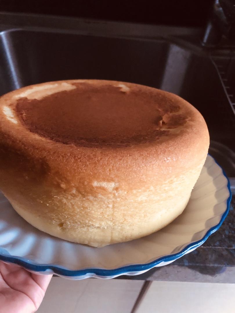 巨好吃又嫩，操作简单方便的电饭煲蛋糕