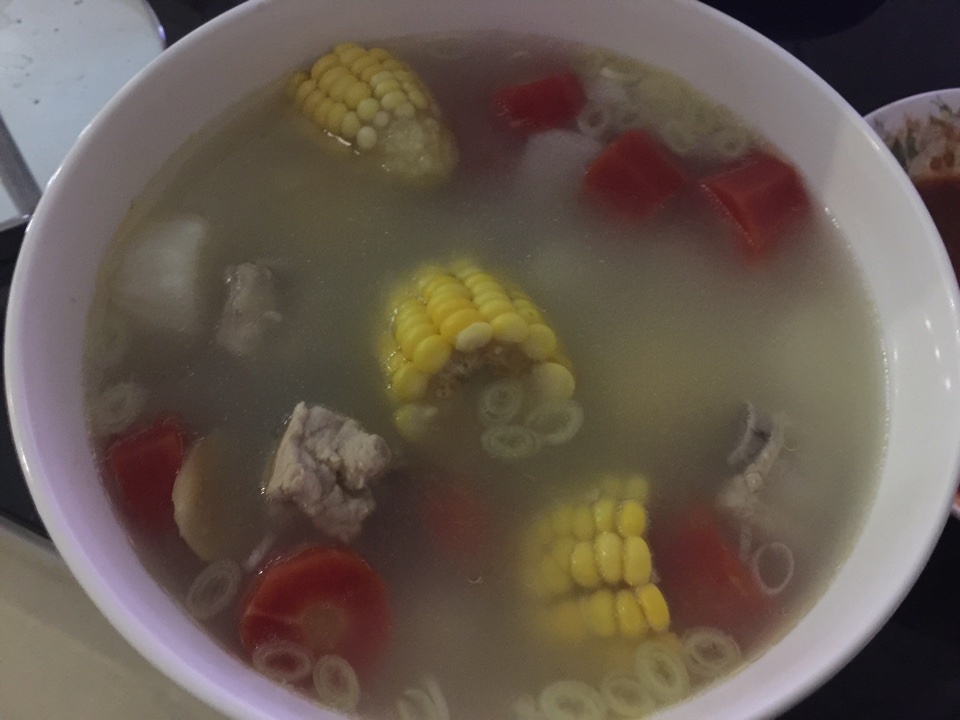 山药玉米排骨汤