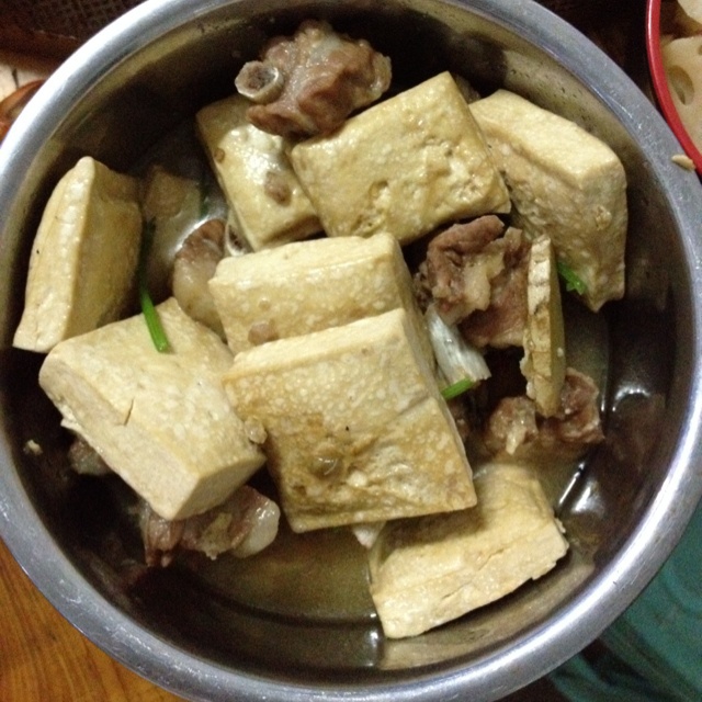 冻豆腐烧排骨