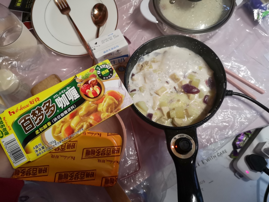 奶香咖喱鸡肉饭的做法 步骤4