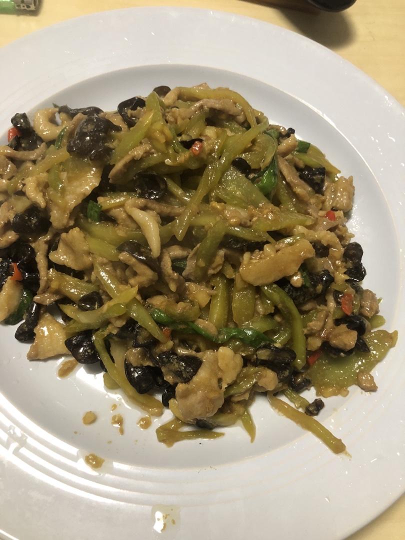 厨师长教你：“鱼香肉丝”的老式做法，味道很赞先收藏了