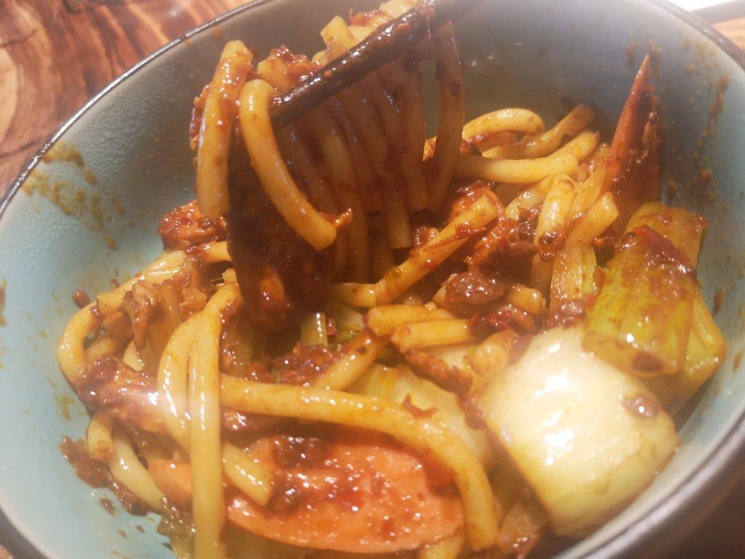 新疆鸡肉炒米粉