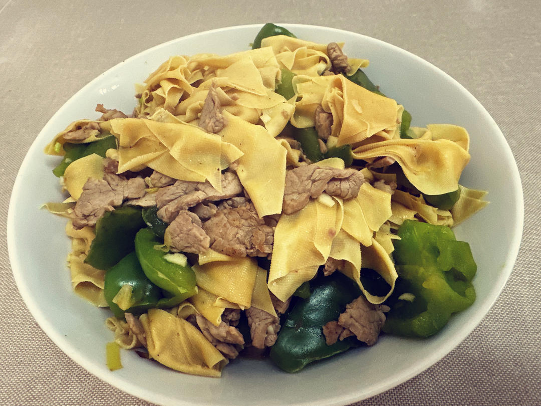 青椒干豆腐（餐馆版）