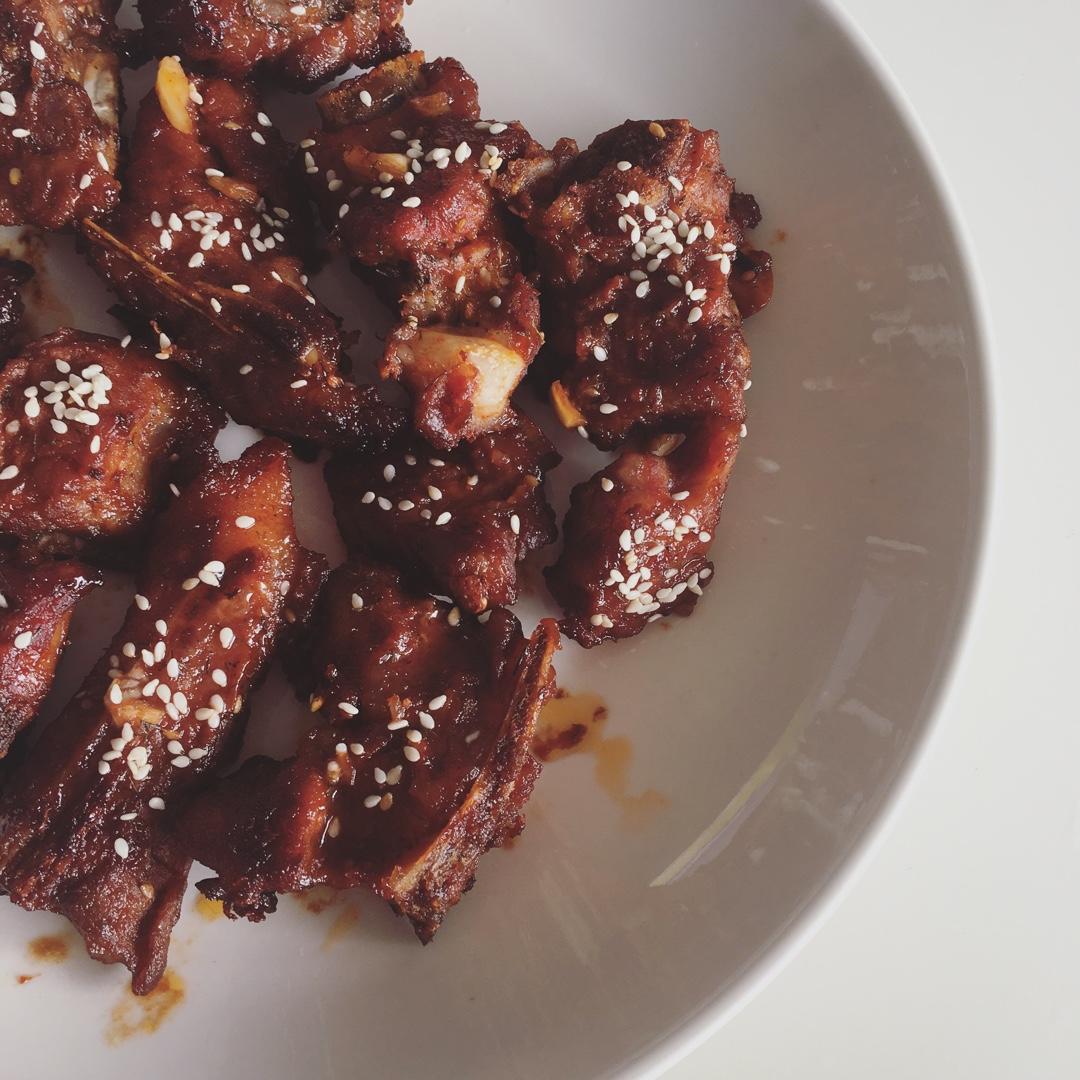 蜜汁酱烤排骨