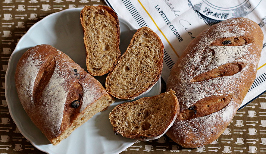 全麦蔓越莓软式欧包（免揉）