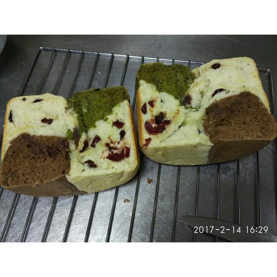 蔓越莓三色吐司
