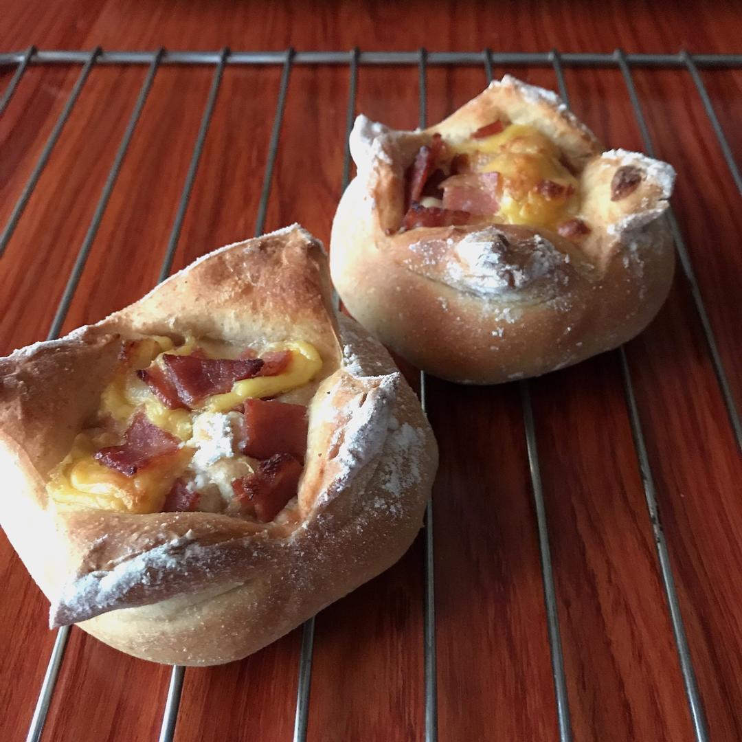 全麦芝士熔岩面包