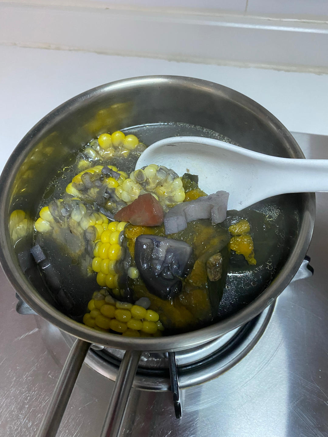 香菇玉米素蔬养生汤 没难度