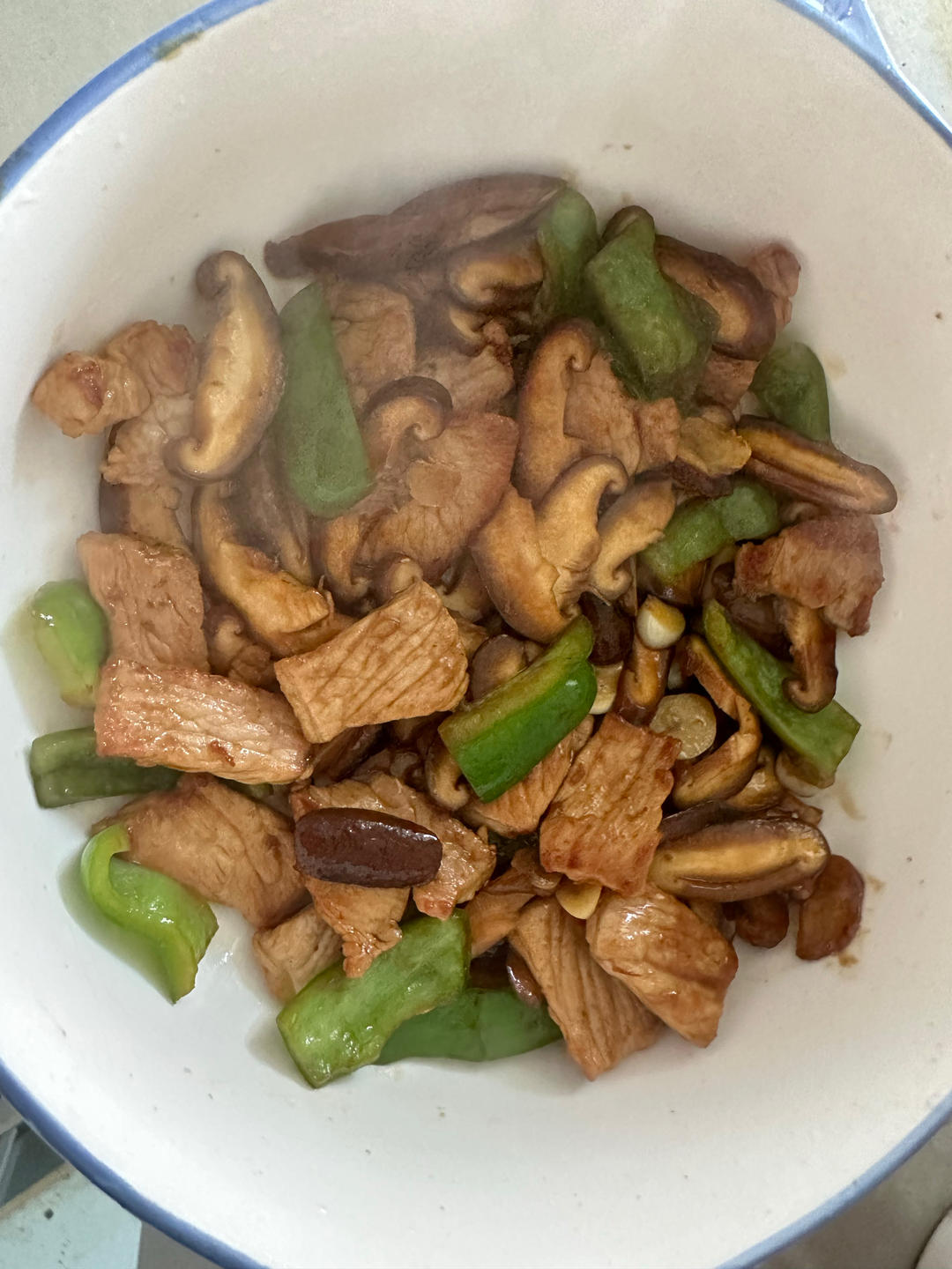 香菇炒肉｜贼香