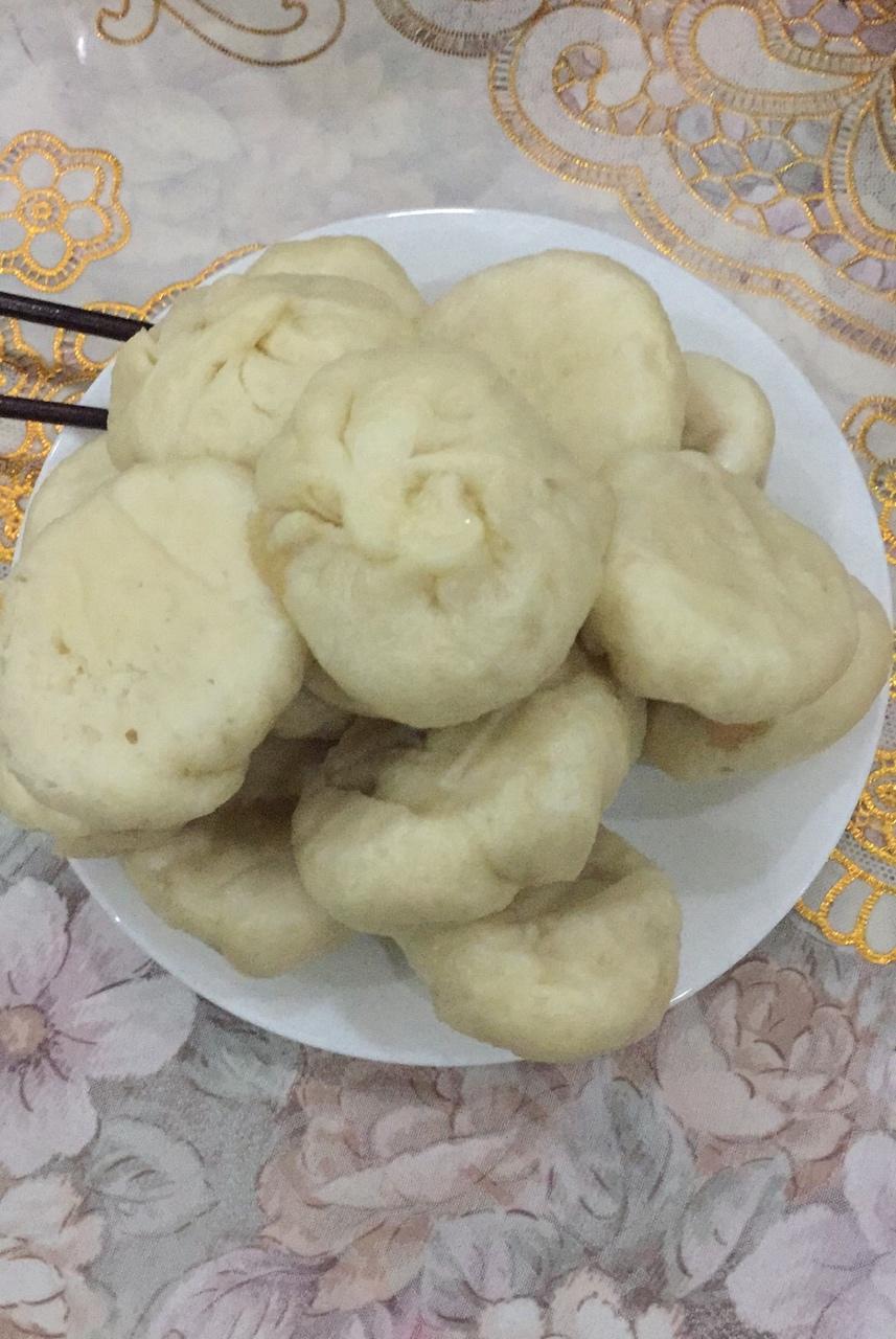 松软多汁的肉包子