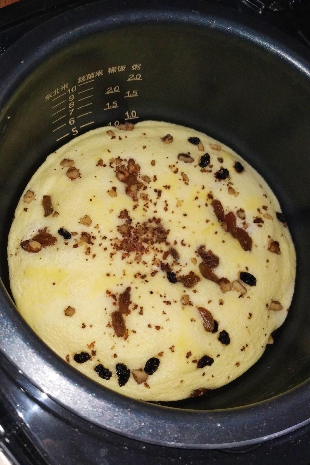 电饭锅做的蛋糕（超详细的流程）