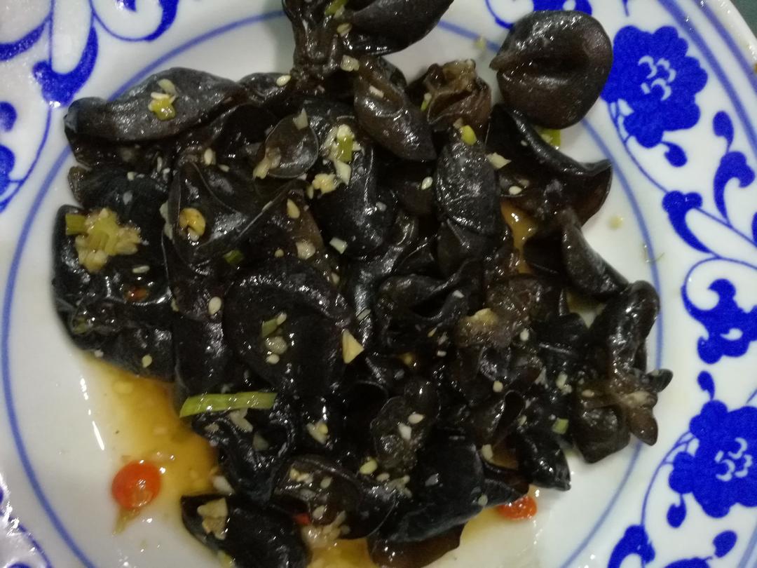 凉拌黑木耳