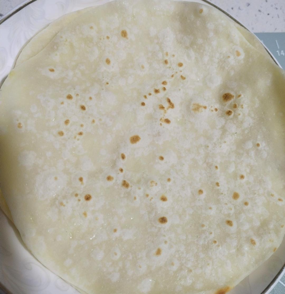 单饼这样烙 一分钟做十张 柔软劲道 卷肉卷菜都好吃 附细节视频详解