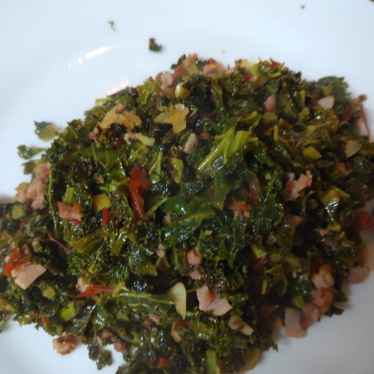 羽衣甘蓝炒熏鸡胸