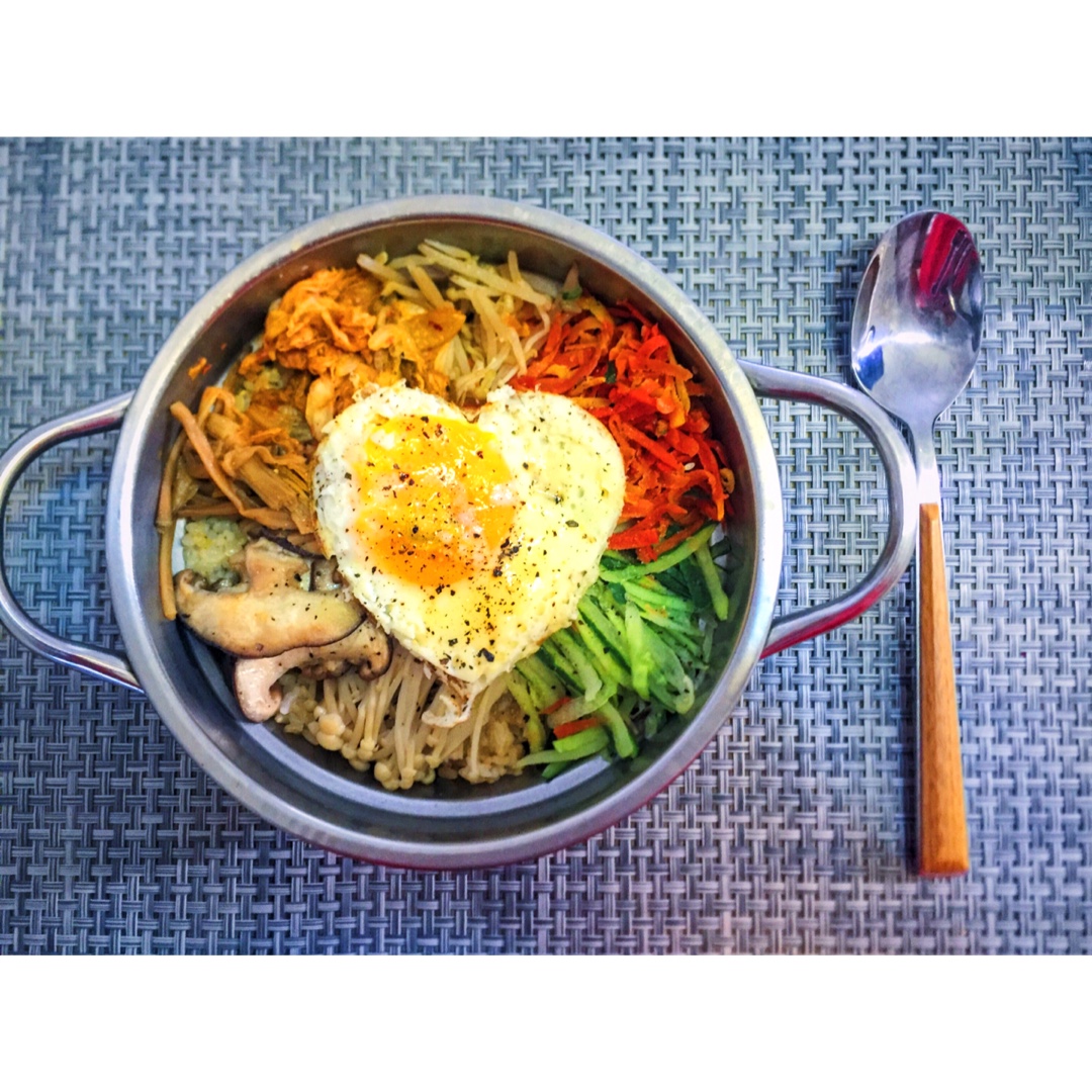 韩国石锅拌饭