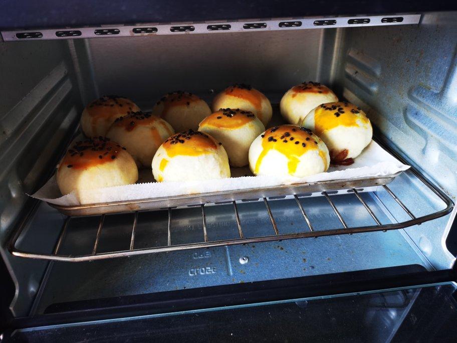 排四个小时队也买不到的鲜肉月饼，秘诀是放麻油！