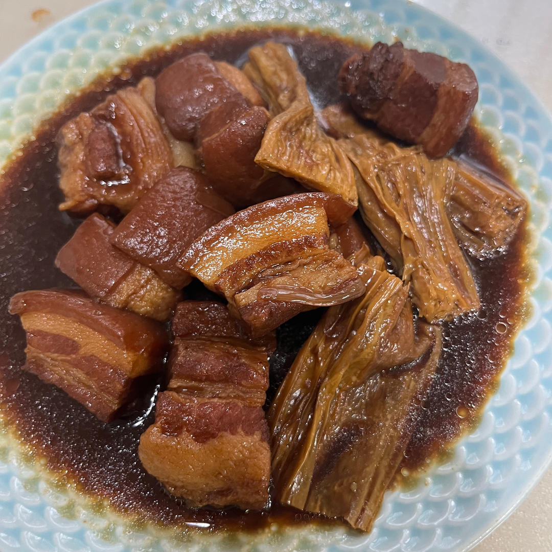 家常版的红烧肉（一点都不腻，软，糯)