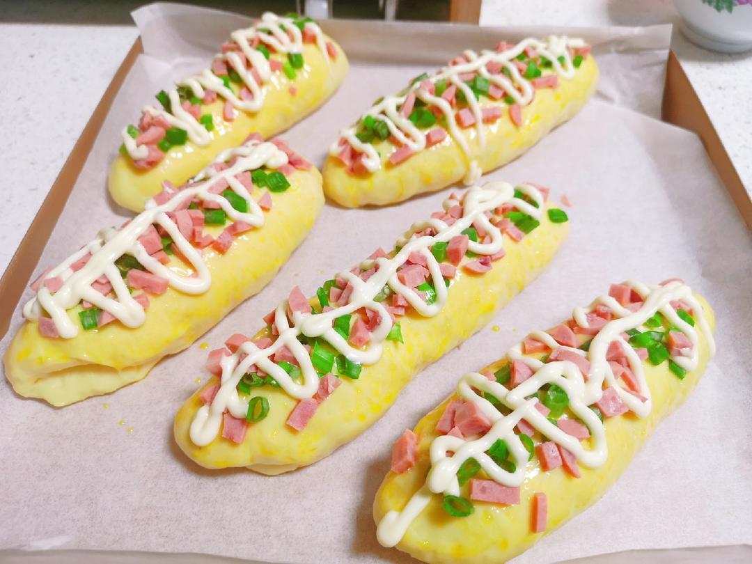香葱火腿肉松面包