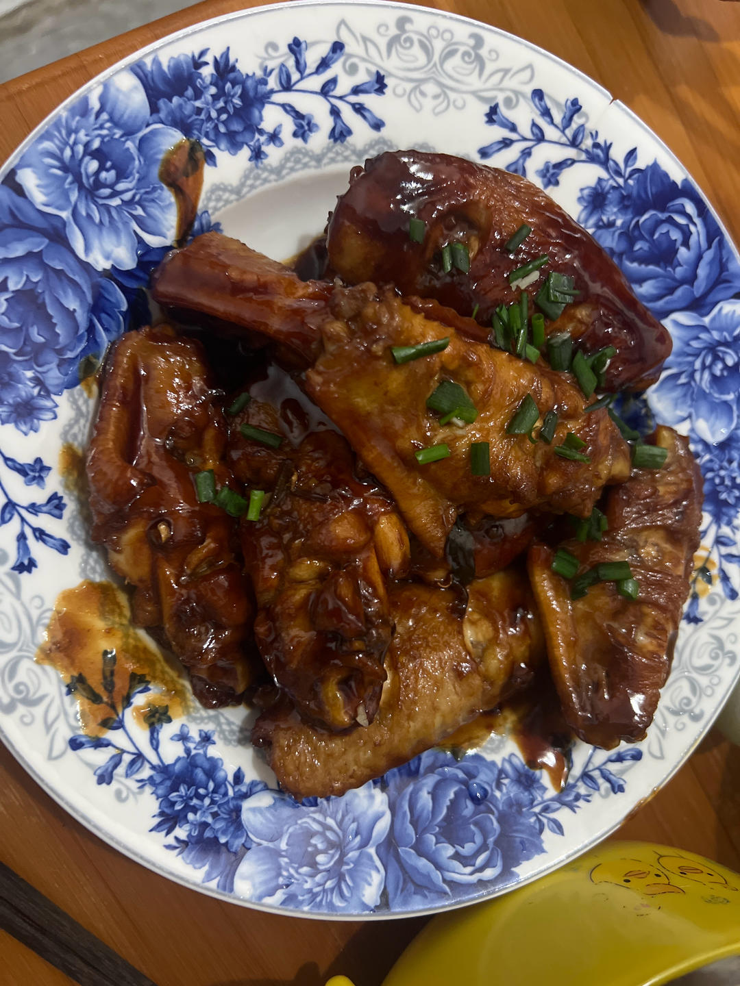 妈妈家的味道，吃了停不下来的红烧鸡翅