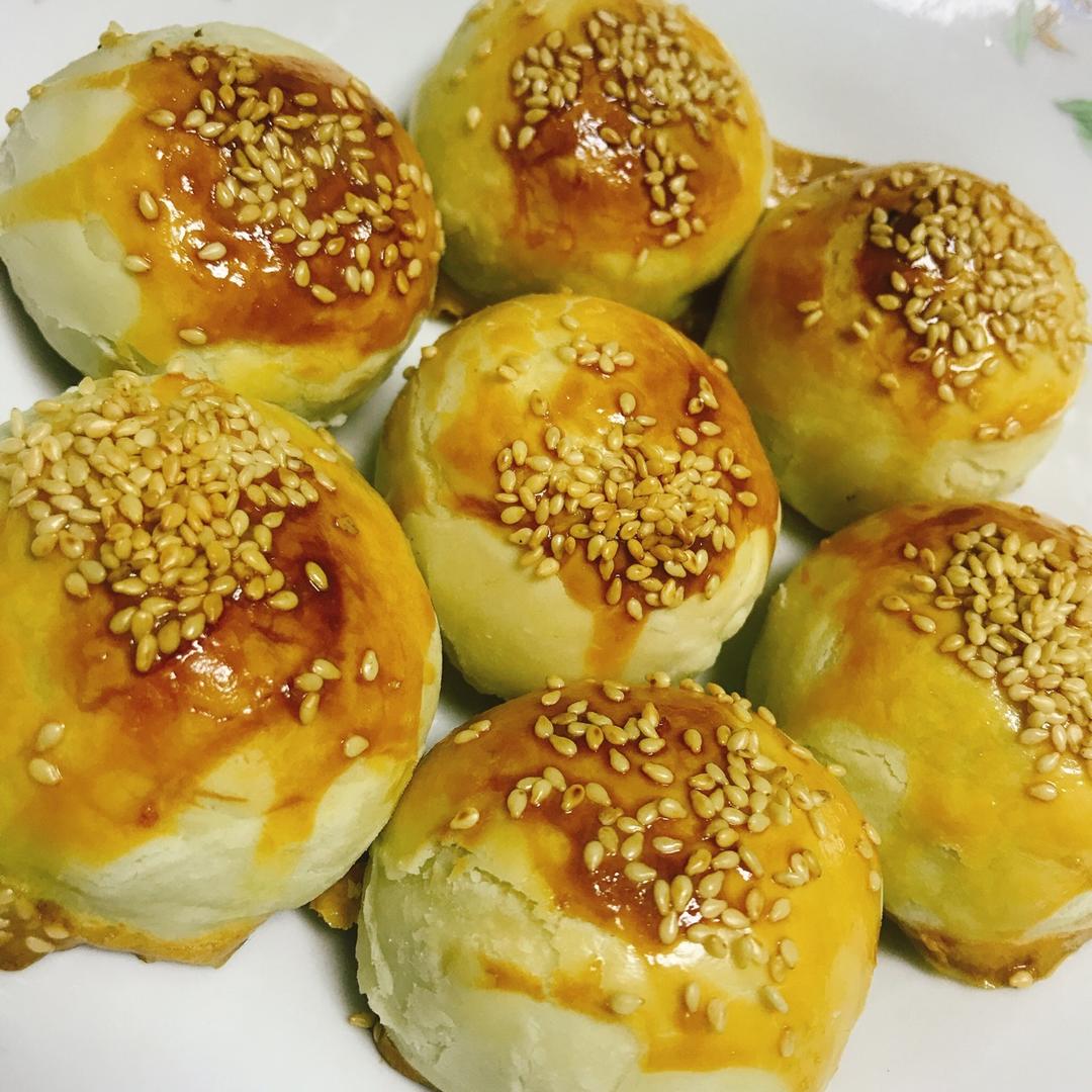 圆圆满满绿豆酥