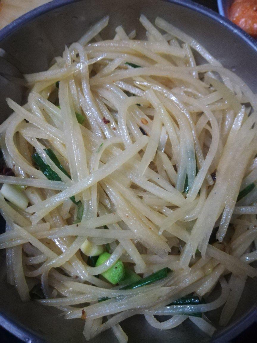 酸辣土豆丝