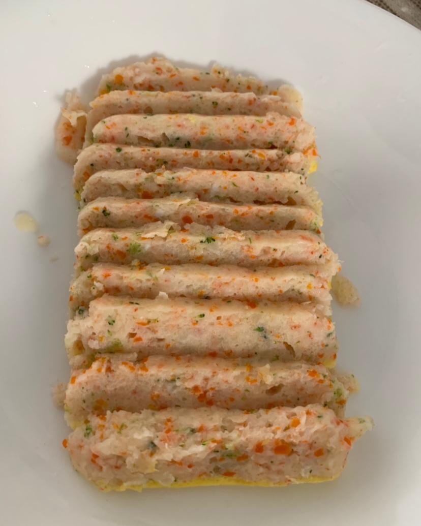 宝宝10个月辅食：妈妈都觉得好吃的虾仁蒸糕