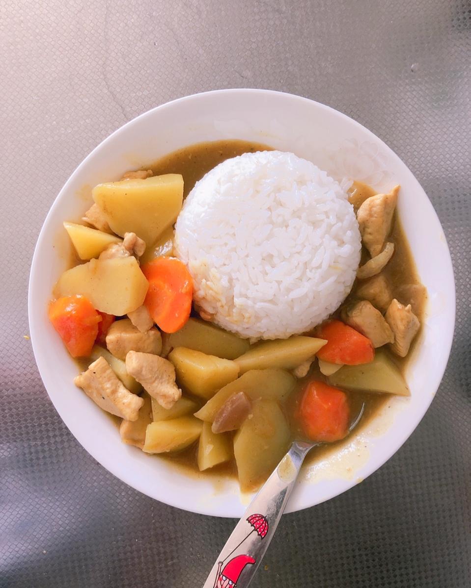 零失败日式咖喱鸡肉饭！！最正宗日本家庭做法！简单又好吃！
