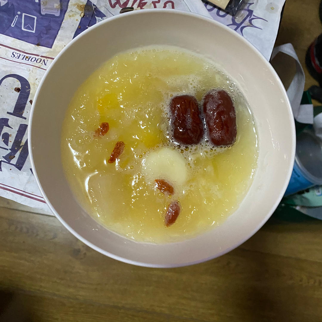 马蹄雪梨银耳糖水