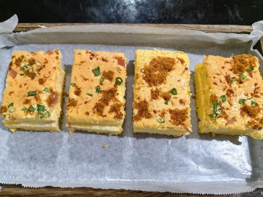 香葱肉松蛋糕｜咸香松软百吃不厌｜做法简单一次成功！