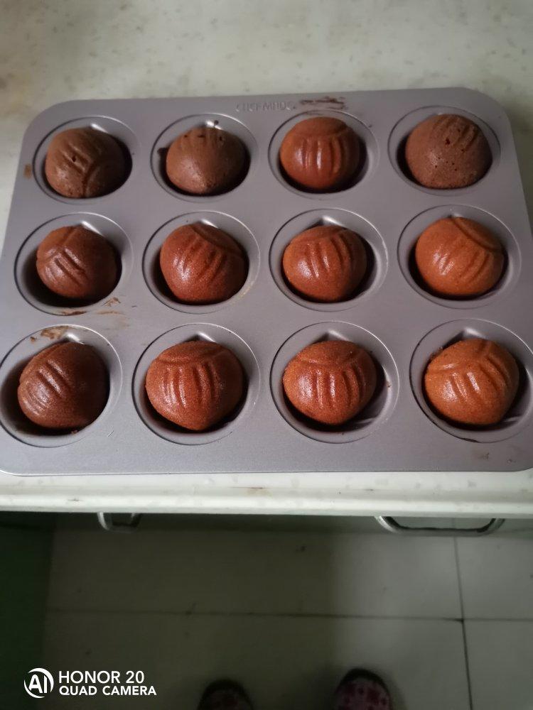 玛德琳（蓝带方）