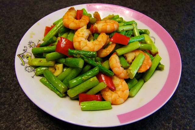 芦笋炒虾仁