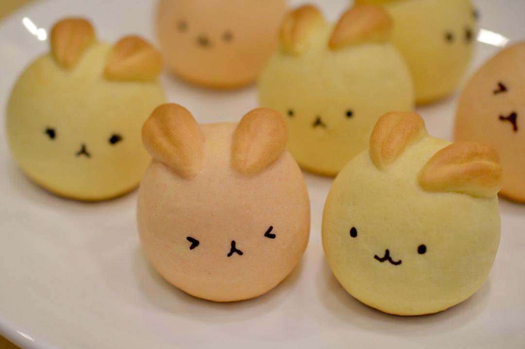 于小毛做的萌萌月兔烧果子松软香甜最佳春节手工点心