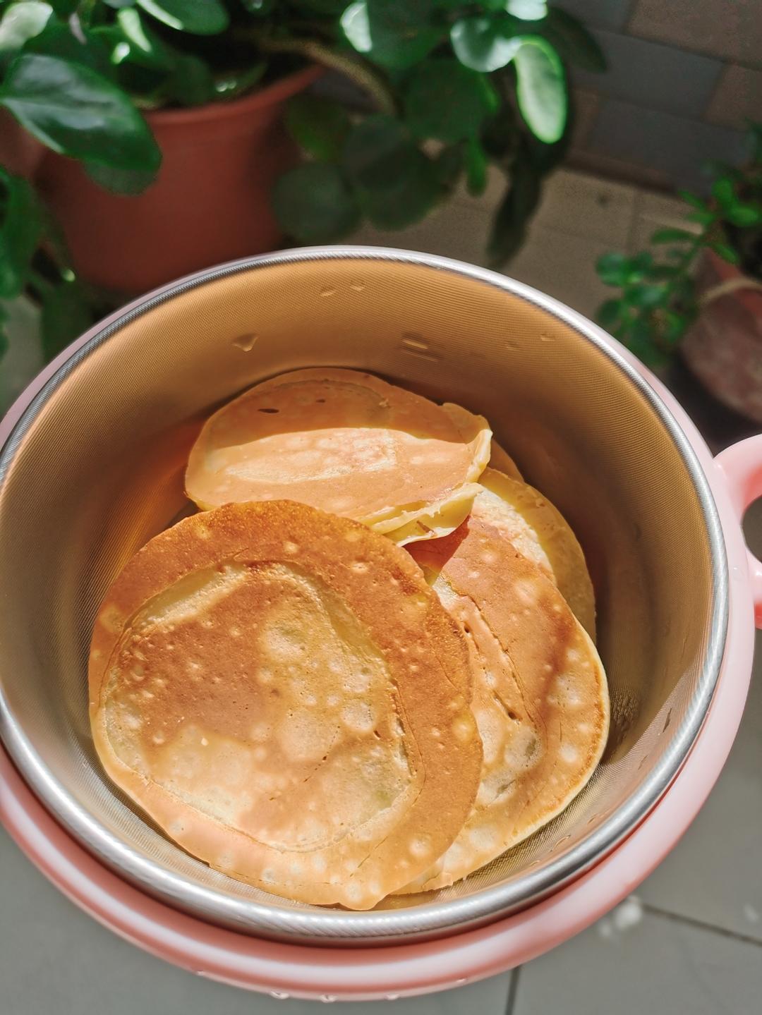 宝宝辅食：苹果奶香松饼