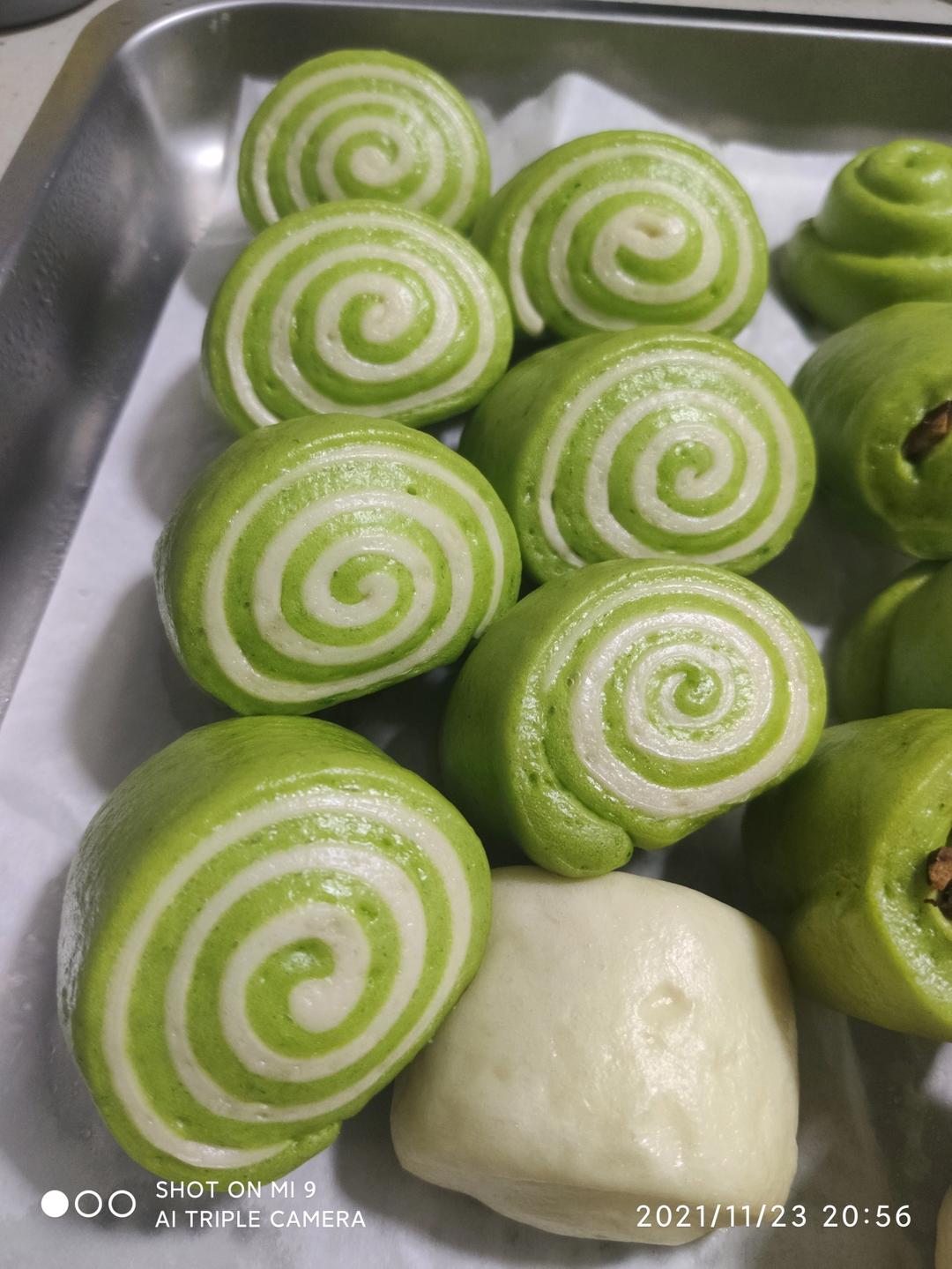 菠菜汁双色刀切馒头