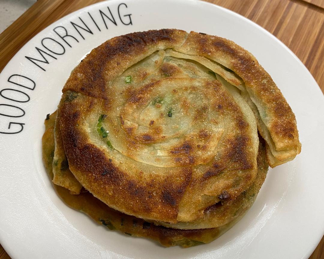 快手葱油饼（馄饨皮）的做法