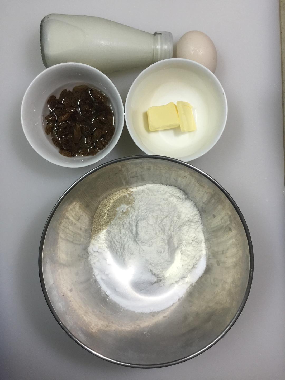 纯奶手撕吐司的做法 步骤1