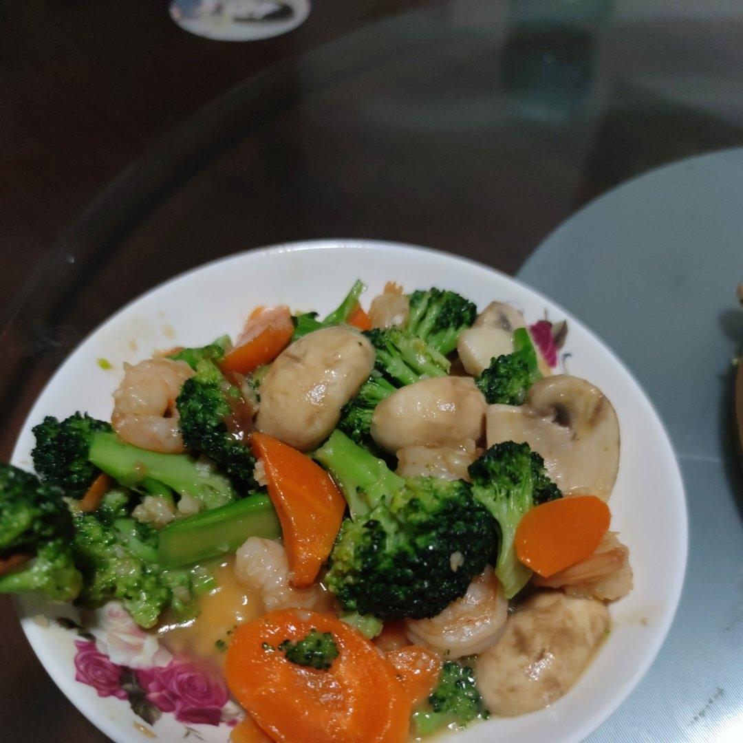 营养全面最适合孩子的西兰花🥦炒虾仁🍤