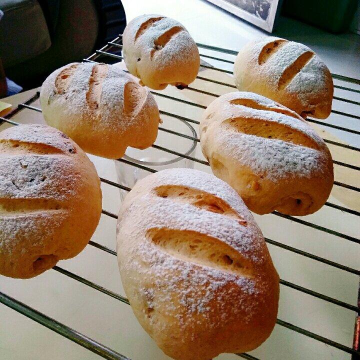 【手揉法】免揉全麦蔓越莓软欧包