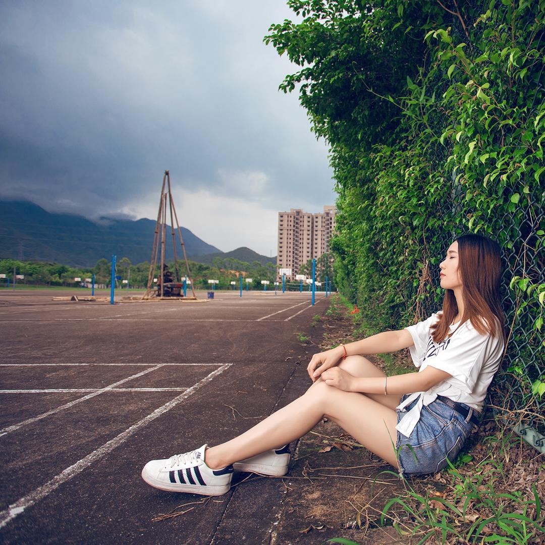 骑着小毛驴的女王