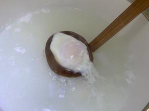 水煮糖心鸡蛋的做法 步骤2