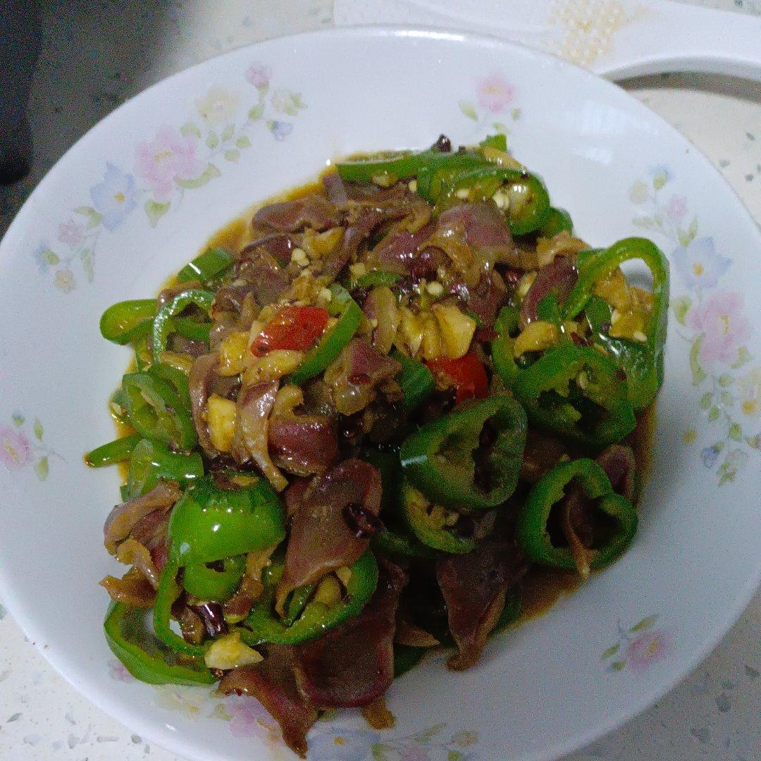 爆炒香辣鸭胗