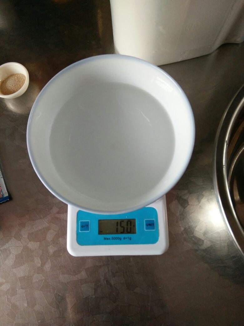 纯奶手撕吐司的做法 步骤1