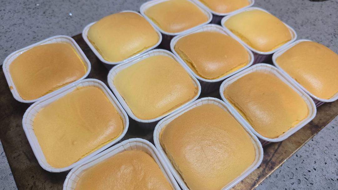 8寸戚风蛋糕--用了10年的配方