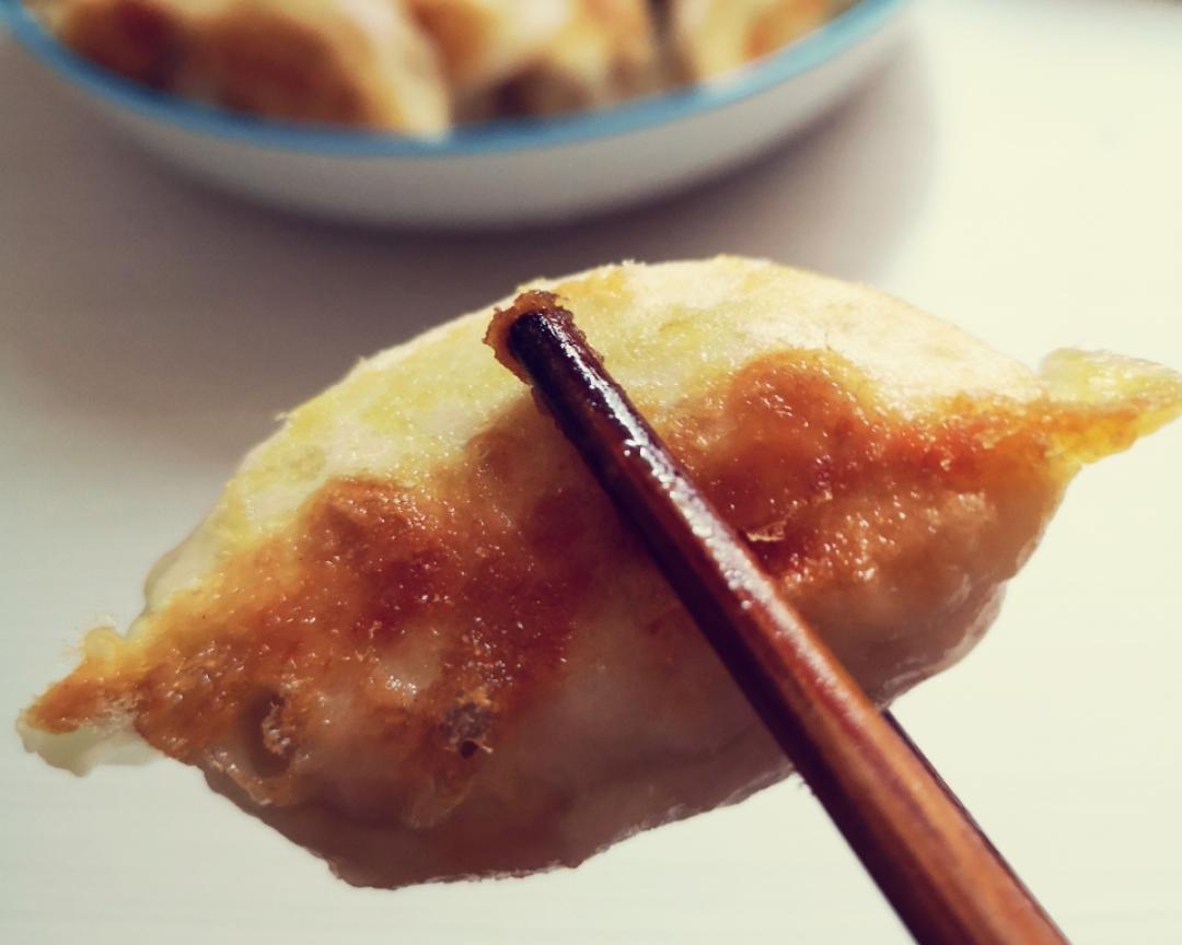 素馅煎饺的做法