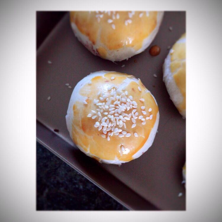 蛋黄酥