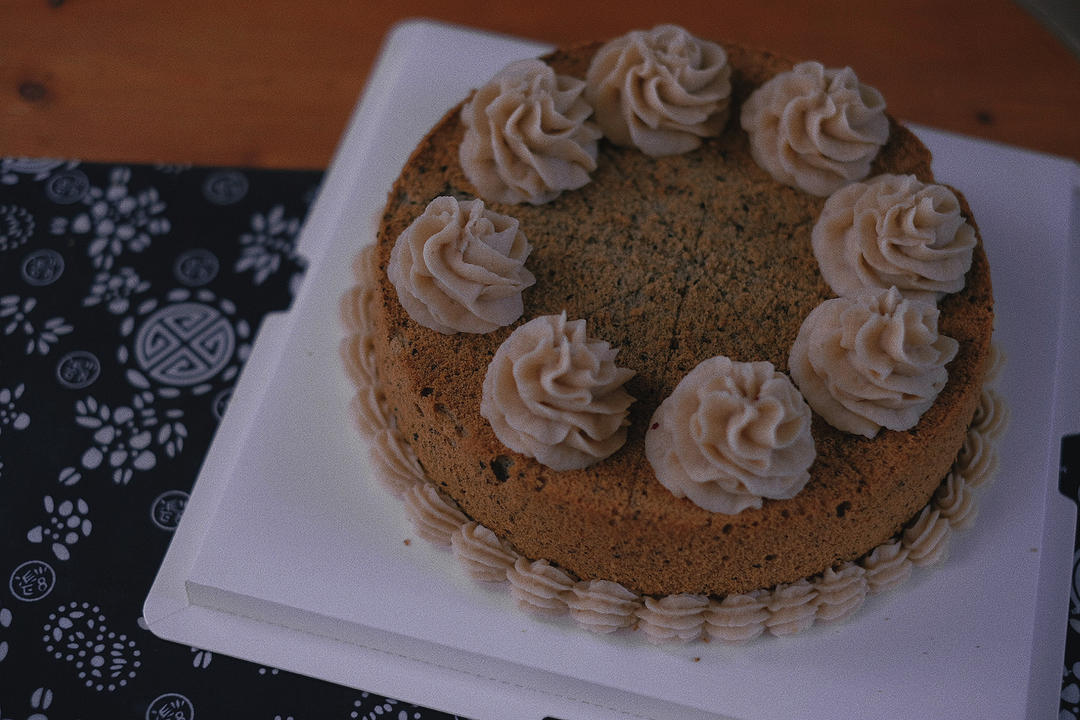 黑芝麻糯米戚风蛋糕