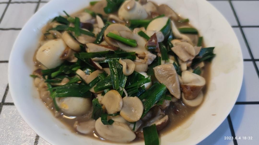 鲜掉眉毛的炒姬松茸