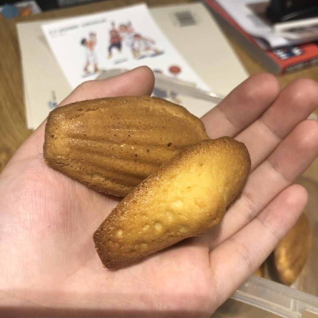 玛德琳蛋糕