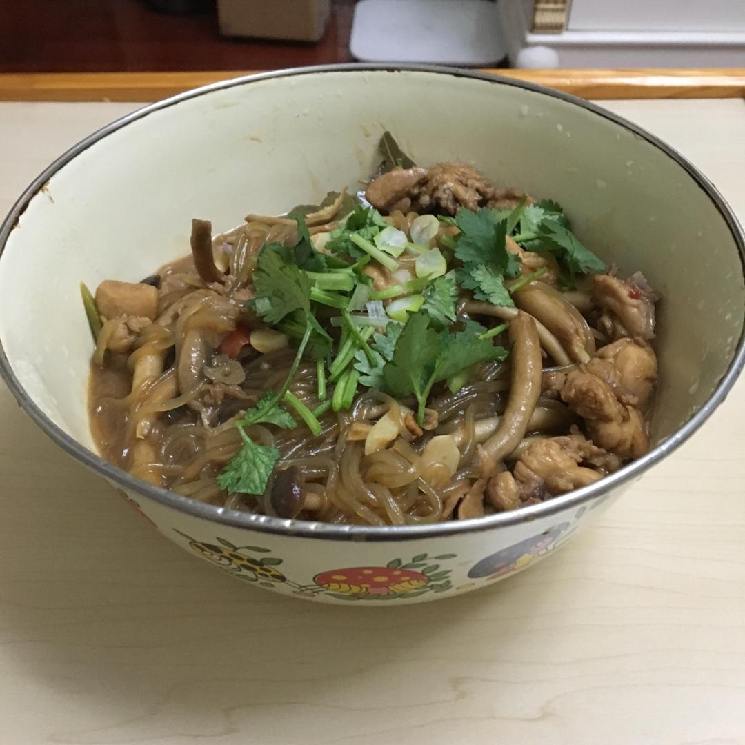 小鸡炖蘑菇