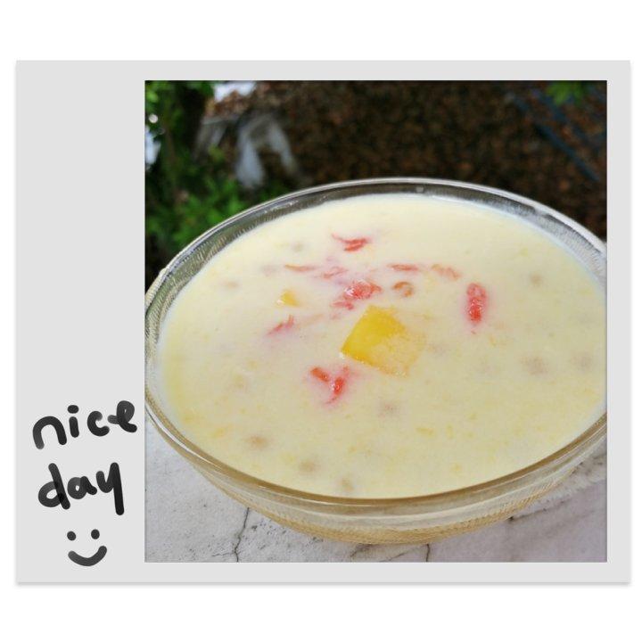 港式甜品——杨枝甘露(芒果西米露)附芒果花切法